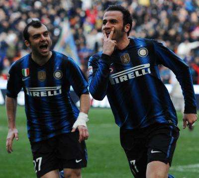 Pazzini relance le Calcio