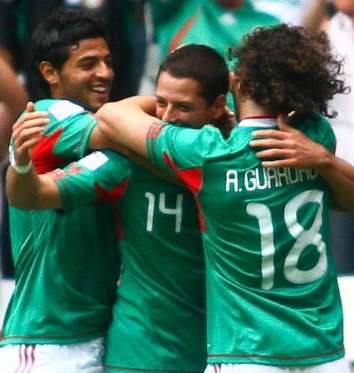 El Tri mange du Guarani