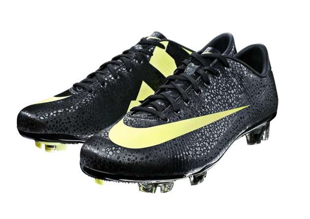 Photo : Les crampons de Cristiano Ronaldo