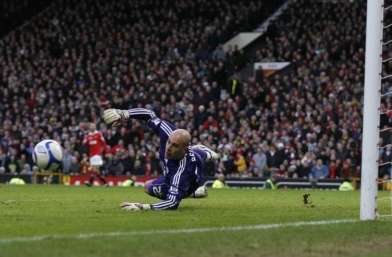 Reina encense Dalglish