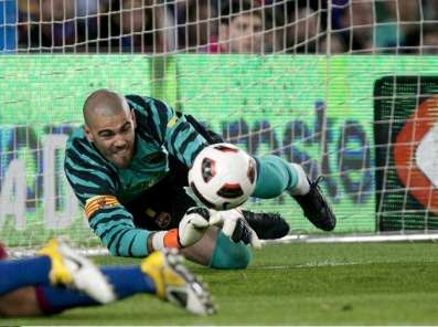 Valdés met la pression sur l&rsquo;arbitre