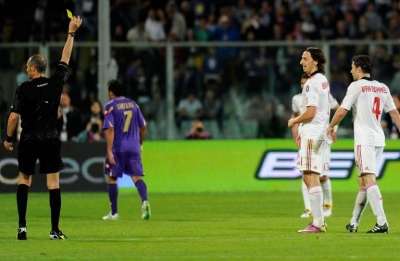 Ibrahimovic voit encore rouge