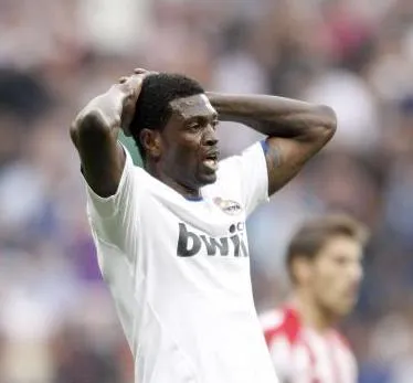Madrid ne garde pas Adebayor