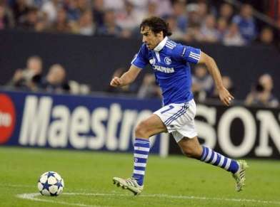 Raúl rejouera à Bernabéu