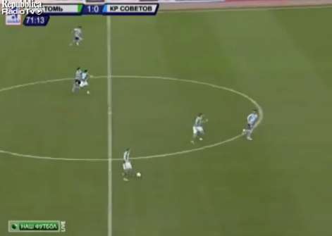 Vidéo : Bazhenov imite Vucinic