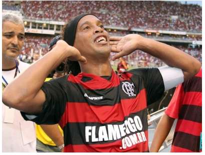 Ronaldinho comme Ginola ?