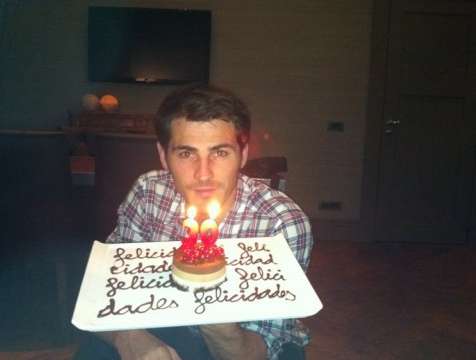 Photo : Le gâteau d&rsquo;anniversaire de Casillas