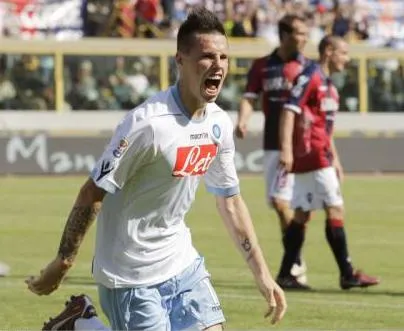 Hamsik pour remplacer Pirlo ?