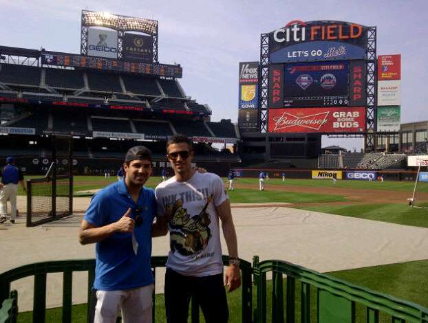 Photo : Van Persie et Fabregas croquent la pomme