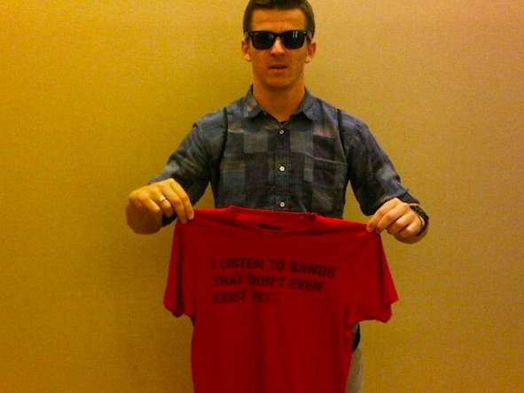 Photo : Barton en Ray Ban