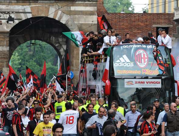 Les tifosi du Milan vont patienter