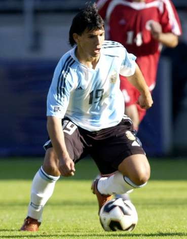 La Juventus s&rsquo;entête pour Aguero