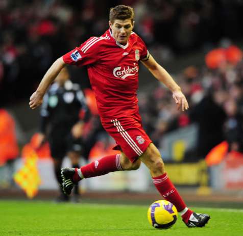 Steven Gerrard n&rsquo;ira pas en Asie