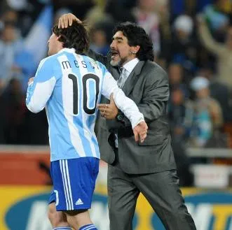 Maradona défend Messi