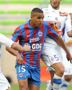 El-Arabi vers le Genoa