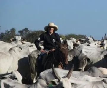 Photo: Lucas Leiva dans son ranch