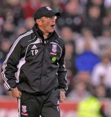 Stoke City prendra son temps