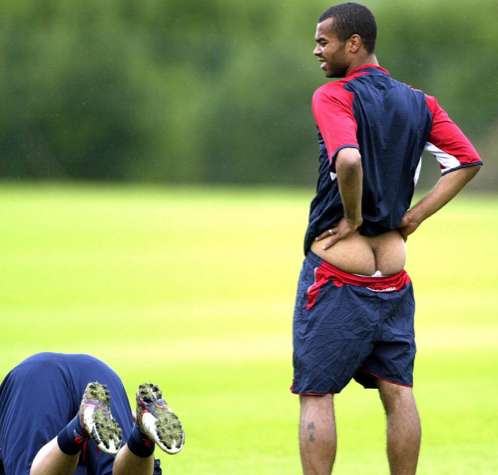 Ashley Cole en a marre