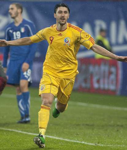 Marica signe à Schalke