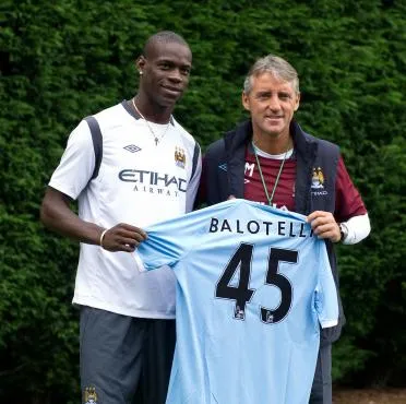 Mancini à la rescousse de Balotelli