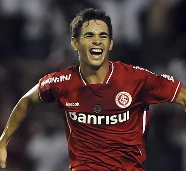 Oscar, le nouveau Kakà?