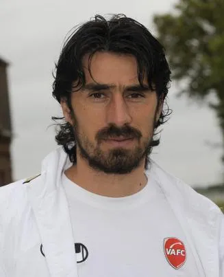 Leonardo donne son accord pour Bisevac