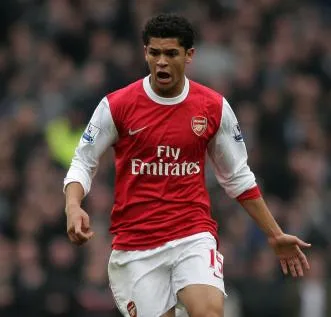 Denilson prêté à Sao Paulo