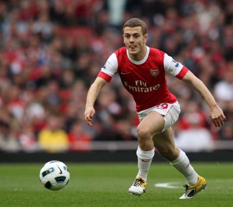 Wilshere blessé, Wenger souffre