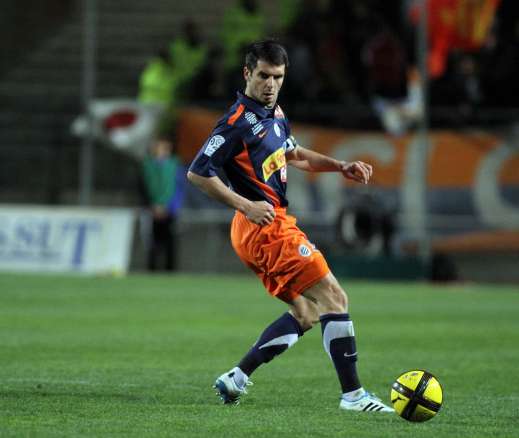 Nicollin flingue Spahic