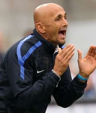 Le Zénith passe en tête