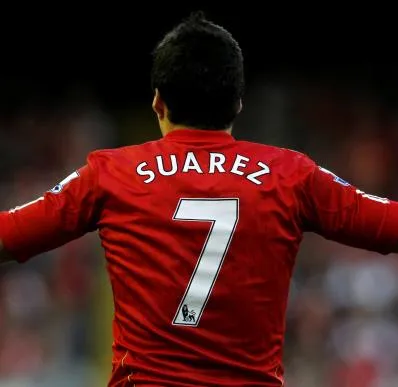 Gerrard encense Suarez