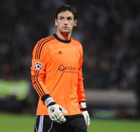 Lloris prolonge à Lyon