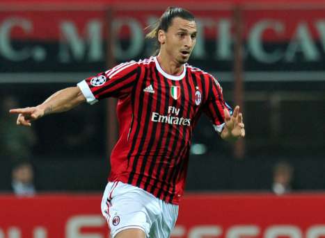 Tevez ou Higuain après Ibra ?