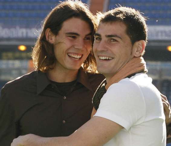 Nadal va jouer au foot