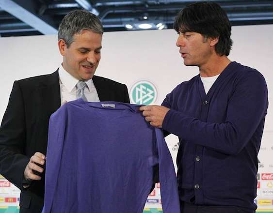 Photo : Le pull de Löw au musée