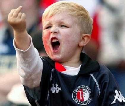 17 supporters de Feyenoord condamnés