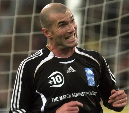 Zidane va jouer contre la faim