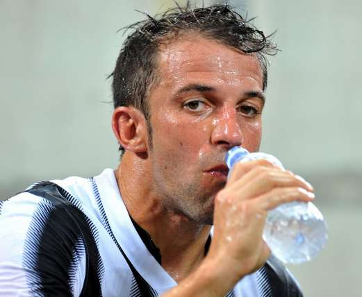 Del Piero continuera