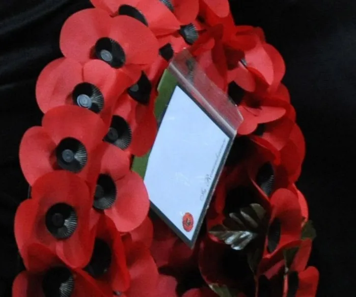 Les joueurs anglais porteront un brassard noir