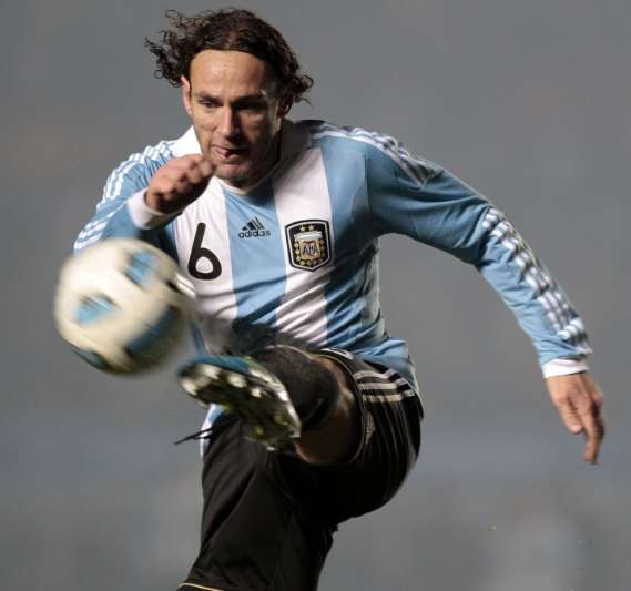 G.Milito se fait voler sa caisse