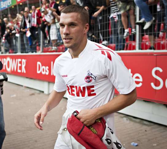 Podolski pisté par la Lazio