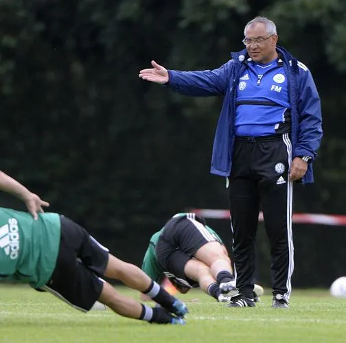 Magath bannit Helmes