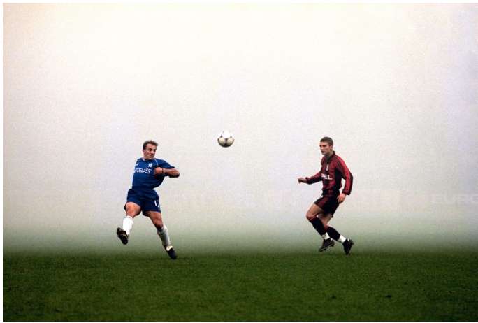 Photo vintage : Ils sont seuls au monde