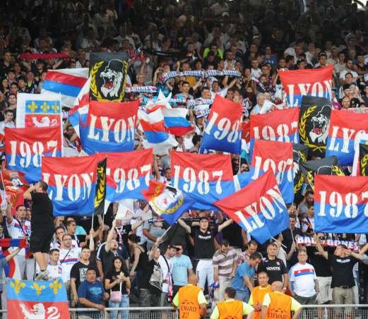 Tu sais que tu supportes l’OL quand…