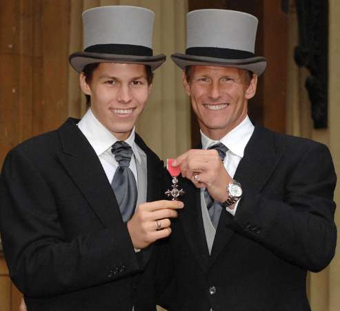 Voilà le fils de Teddy Sheringham