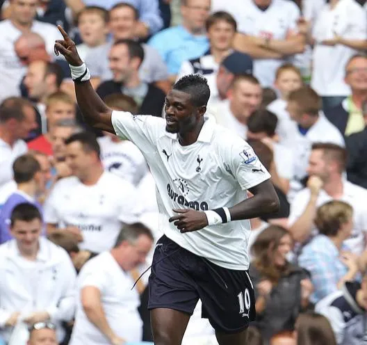 Adebayor, pas le temps pour les regrets