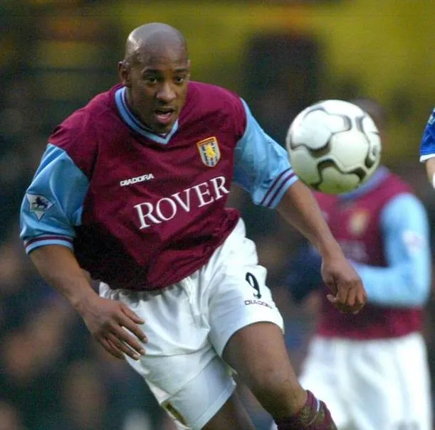 United peut remercier Dion Dublin