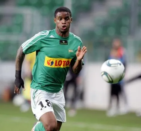 Buval: «<span style="font-size:50%">&nbsp;</span>Parler anglais, ça dépanne toujours<span style="font-size:50%">&nbsp;</span>»