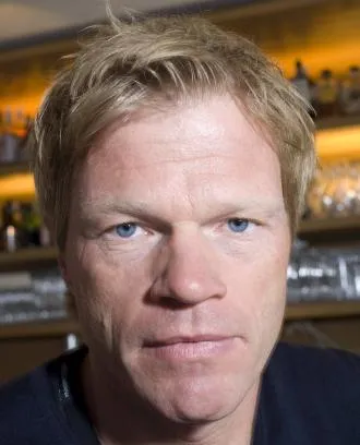 Kahn voit le Bayern champion