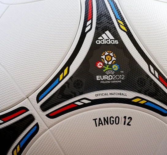 On était à la présentation du ballon de l’Euro